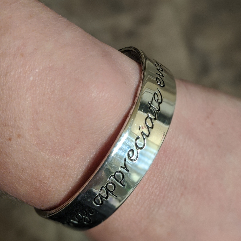 Rustic Cuff- Expect nothing. - Picture 4 of 4